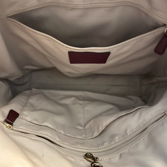 Coach - Carry All Large Deep Red Patton Purse - Picture 4 of 8